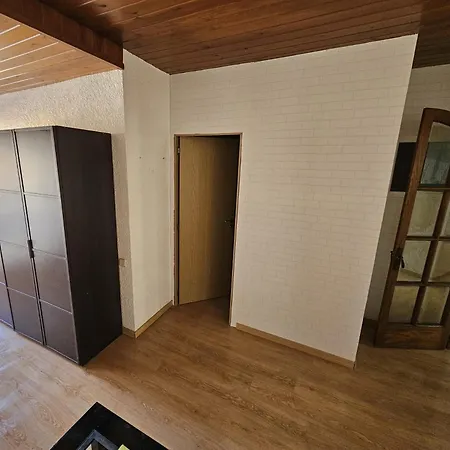 Sagrera Nino House Capsule hotel